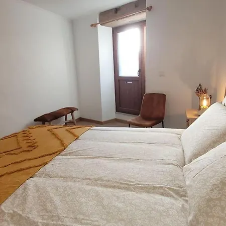 Casa Cereja Pêro Viseu